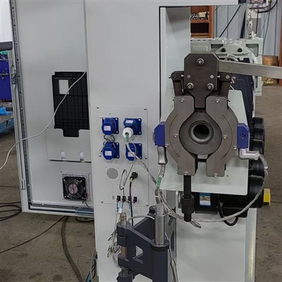 Nylon extruder