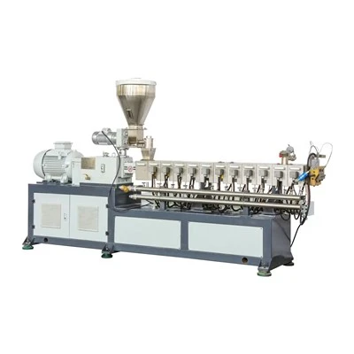 Kisméretű műanyag extruder